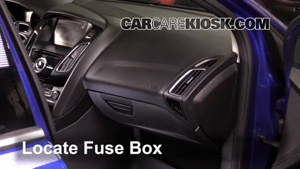 2015 Ford Focus Titanium 2.0L 4 Cyl. FlexFuel Sedan Fusible (interior) Cambio